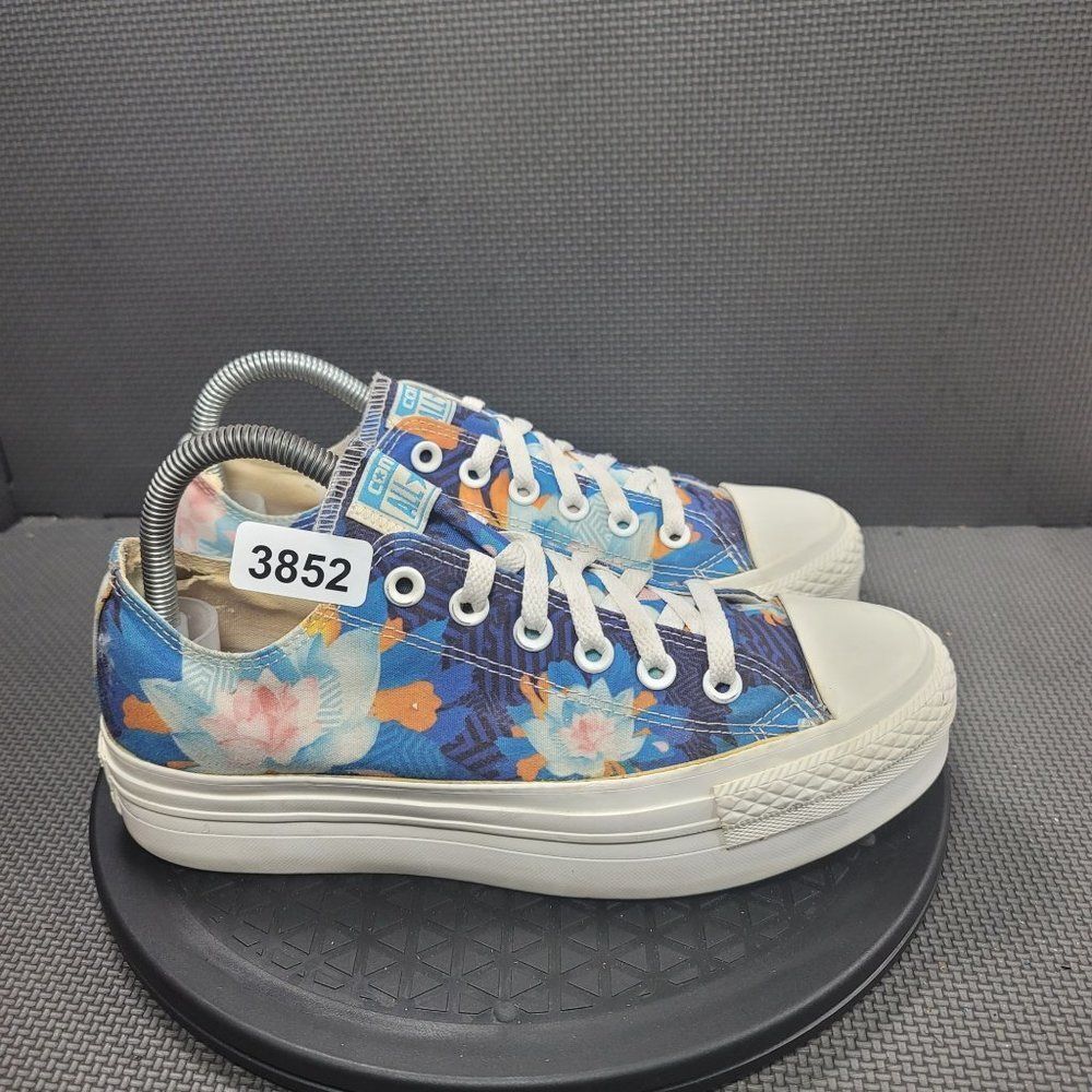 Womens Sz 8 Blue & White Converse Floral Print Platform Sneakers